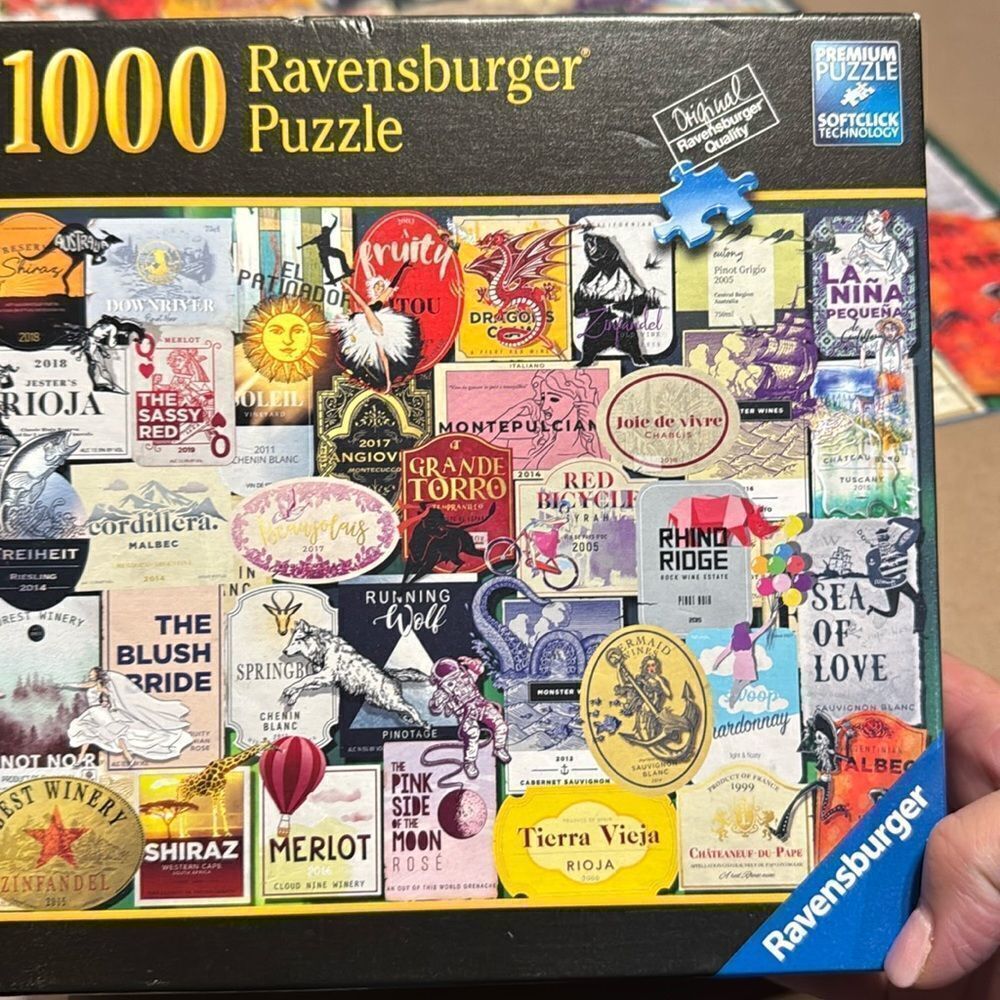 Ravensburger Puzzle - 1000 pieces - Wine Labels - 82078